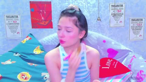 Snapshot of vanessa_florence chatting on January 29, 12:43 am RUSSIAN BARBIE BABE online show from January 29, 12:43 am