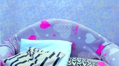 Snapshot of vanessa_florence chatting on September 11, 5:29 am RUSSIAN BARBIE BABE online show from September 11, 5:29 am