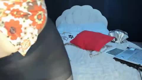 Vanessa online show from December 13, 1:37 am