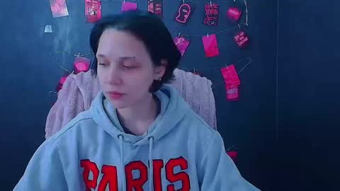 Snapshot of vanessa_lissme chatting on May 14, 11:17 am Vanessa online show from May 14, 11:17 am
