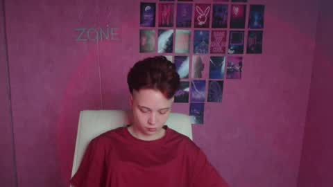 Snapshot of vanessa_lissme chatting on June 25, 5:45 am Vanessa online show from June 25, 5:45 am