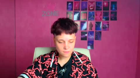 Snapshot of vanessa_lissme chatting on July 24, 6:00 am Vanessa online show from July 24, 6:00 am