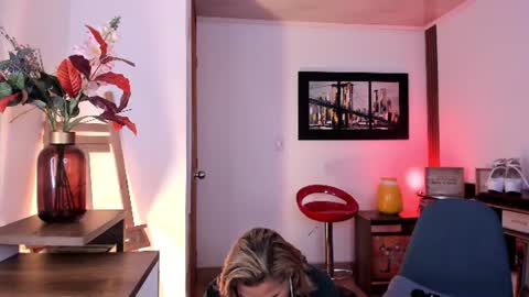Snapshot of vanessa_sterling chatting on June 17, 9:38 pm vanessa_sterling online show from June 17, 9:38 pm