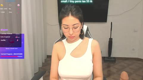 Vanessa online show from April 25, 4:59 pm