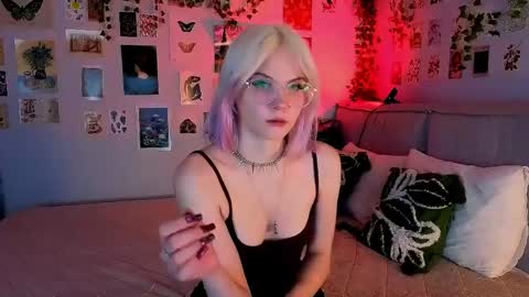 Vanessa online show from June 9, 2:50 pm