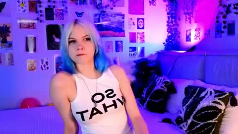 Snapshot of vanessaaustin chatting on June 27, 2:55 pm Vanessa online show from June 27, 2:55 pm