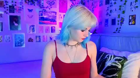 Snapshot of vanessaaustin chatting on July 21, 2:52 pm Vanessa online show from July 21, 2:52 pm