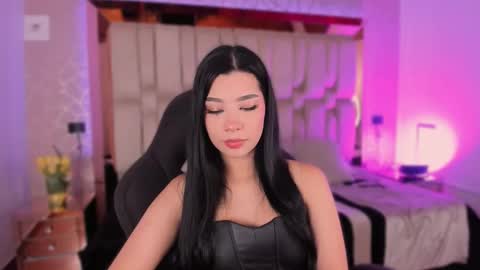 Snapshot of vanessaduval chatting on September 11, 5:40 am vanessaduval online show from September 11, 5:40 am