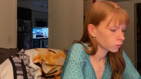 Snapshot of vanessapark chatting on December 22, 8:05 am Vanessa  online show from December 22, 8:05 am