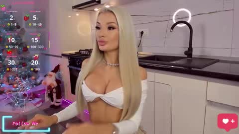 Snapshot of vanessavanne chatting on November 24, 3:34 pm Vanessa online show from November 24, 3:34 pm