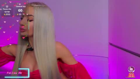 Snapshot of vanessavanne chatting on February 14, 4:26 pm Vanessa online show from February 14, 4:26 pm