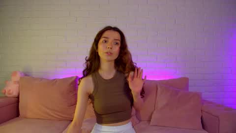 VanessaVienne online show from April 26, 4:26 pm