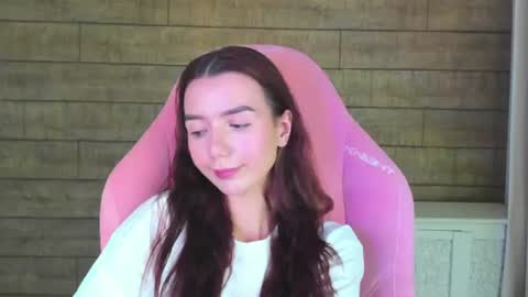 VanessaVienne online show from June 15, 4:09 pm