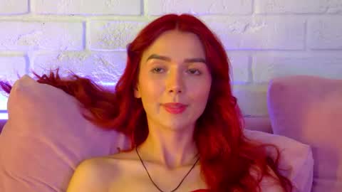 VanessaVienne online show from June 19, 5:17 pm
