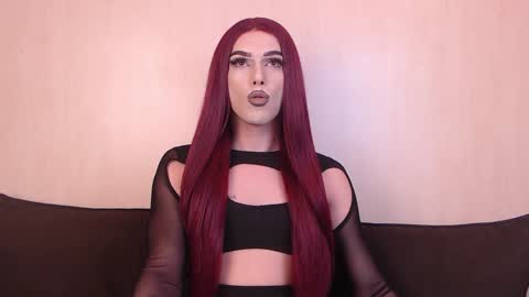 Snapshot of vanessaviperr chatting on December 12, 2:37 am Vanessa online show from December 12, 2:37 am