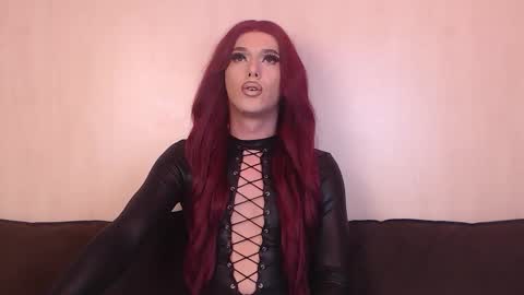 Snapshot of vanessaviperr chatting on October 25, 9:09 pm Vanessa online show from October 25, 9:09 pm