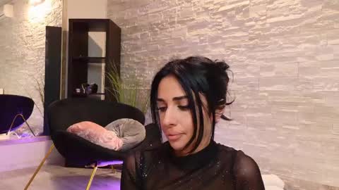 Vanessa online show from June 1, 6:09 pm
