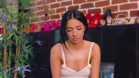Vanessa online show from June 21, 4:31 pm