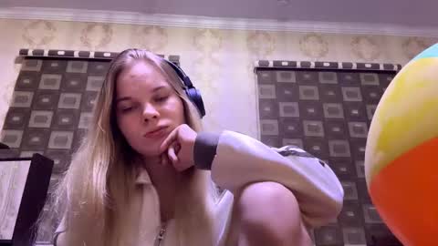 Saisa online show from November 14, 12:26 pm