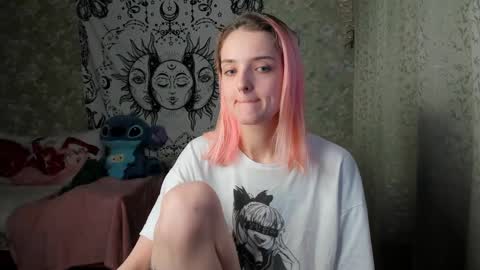Snapshot of vanilla_arya chatting on February 8, 1:33 pm Adelina online show from February 8, 1:33 pm