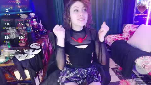 Snapshot of vanilla_skkye chatting on May 26, 2:40 am Skkye online show from May 26, 2:40 am