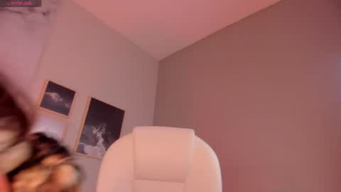 vanillafairy_ online show from May 29, 2:48 pm