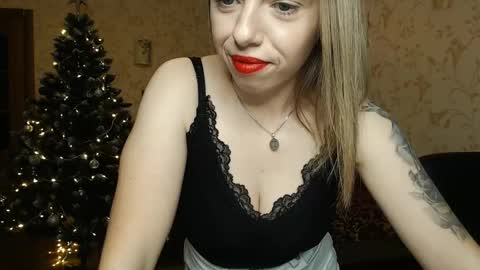 Snapshot of vanillamuffin chatting on December 14, 4:52 pm VanillaMuffin online show from December 14, 4:52 pm