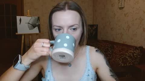 Snapshot of vanillamuffin chatting on September 23, 5:32 am VanillaMuffin online show from September 23, 5:32 am