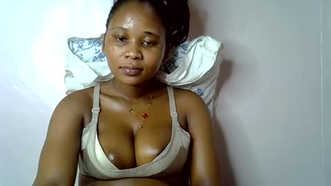 Snapshot of vanillavenus chatting on October 29, 10:50 am vanillavenus online show from October 29, 10:50 am