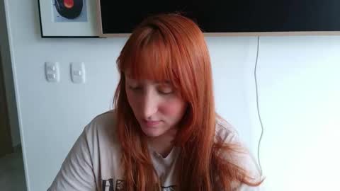 Snapshot of vanlet chatting on June 6, 6:34 pm Elizabeth online show from June 6, 6:34 pm