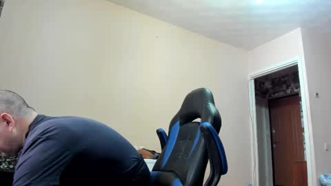 Snapshot of vano_822 chatting on November 15, 8:00 am vano_822 online show from November 15, 8:00 am