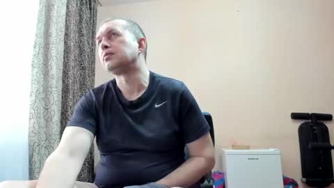 vano_822 online show from April 29, 7:01 am