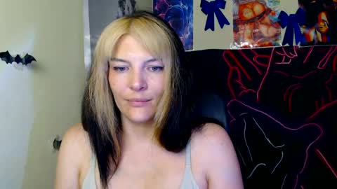 Vanessa online show from June 18, 9:14 am