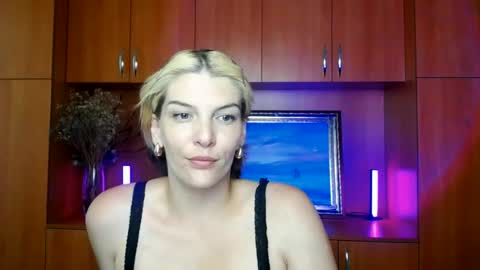 Vanessa online show from July 7, 7:09 am