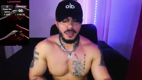 vanvelckan_ online show from October 19, 7:03 pm