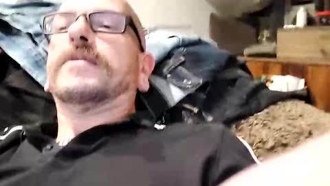 Snapshot of vanyllaice chatting on September 24, 3:21 am Vanyllaice online show from September 24, 3:21 am