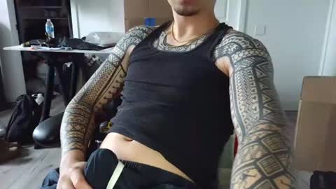 vanzlyy839243 online show from July 22, 3:04 pm