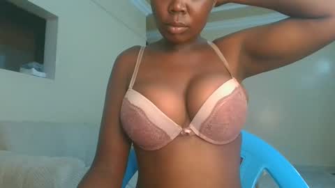 VarlKay online show from March 11, 6:47 pm