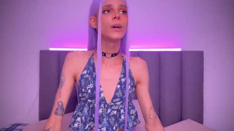  Varya Ferreira - independent model  online show from December 3, 4:03 am