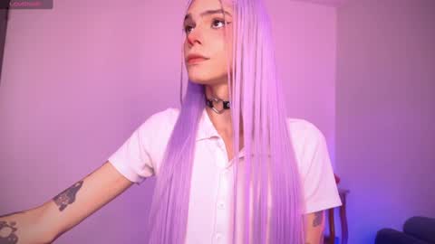  Varya Ferreira - independent model  online show from March 4, 3:55 am