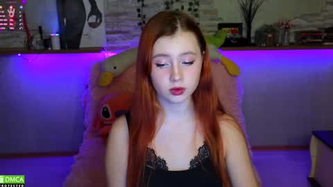 Snapshot of vasilisa_lik chatting on December 16, 10:29 am Vasilisa lik online show from December 16, 10:29 am