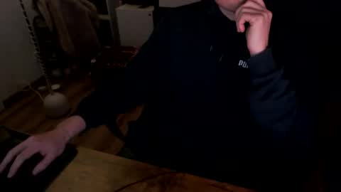 Snapshot of vaslo08 chatting on December 22, 12:57 pm Vaslo online show from December 22, 12:57 pm