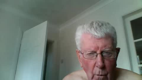 vassus online show from February 25, 1:28 pm