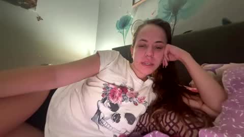Snapshot of vaua089 chatting on September 21, 5:31 am vaua089 online show from September 21, 5:31 am