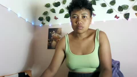 Vayannah online show from June 14, 7:32 am