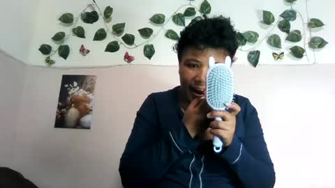 Vayannah online show from June 28, 11:49 am