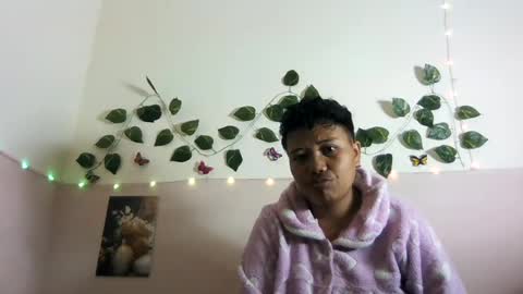 Vayannah online show from July 11, 6:16 am