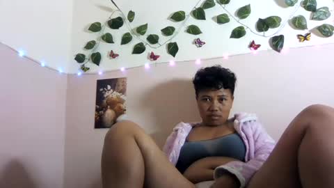 Vayannah online show from July 21, 7:38 pm