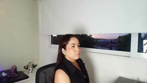 Victoria online show from October 29, 11:01 am