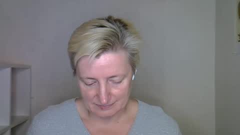 vea_motty online show from November 24, 6:18 pm